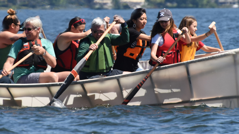 Helping sustain and revitalize traditional Sugpiat knowledge, UW Anthropology professors, students, and community members worked with the Burke Museum to construct and paddle a traditional open boat from Kodiak, Alaska.