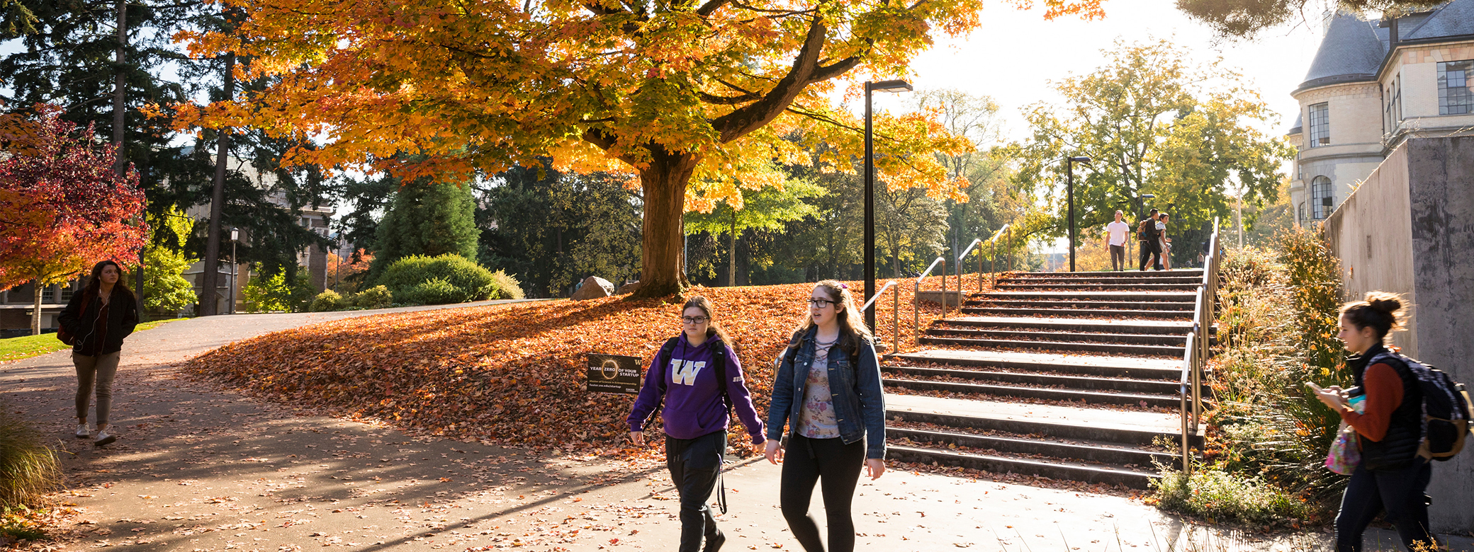 Students walking on campus during Autumn Quarter.