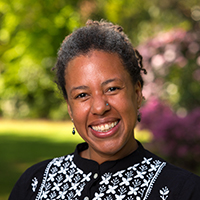 portrait of Maya Smith