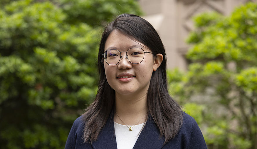 Yuanxi Li on the UW campus