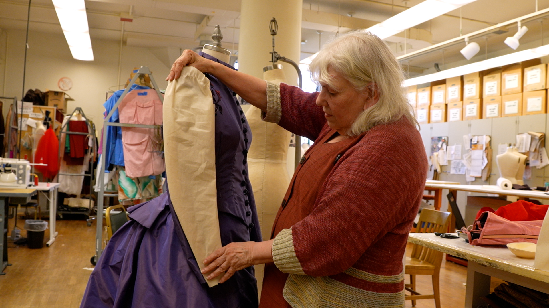 Video: UW School of Drama lead costumer retires after 15 years